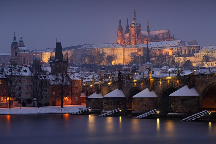 Pražský hrad s mostem