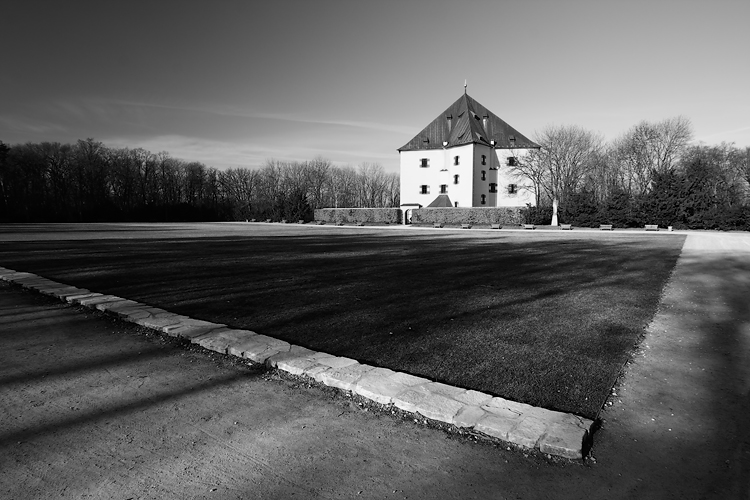 Letohrádek Hvězda